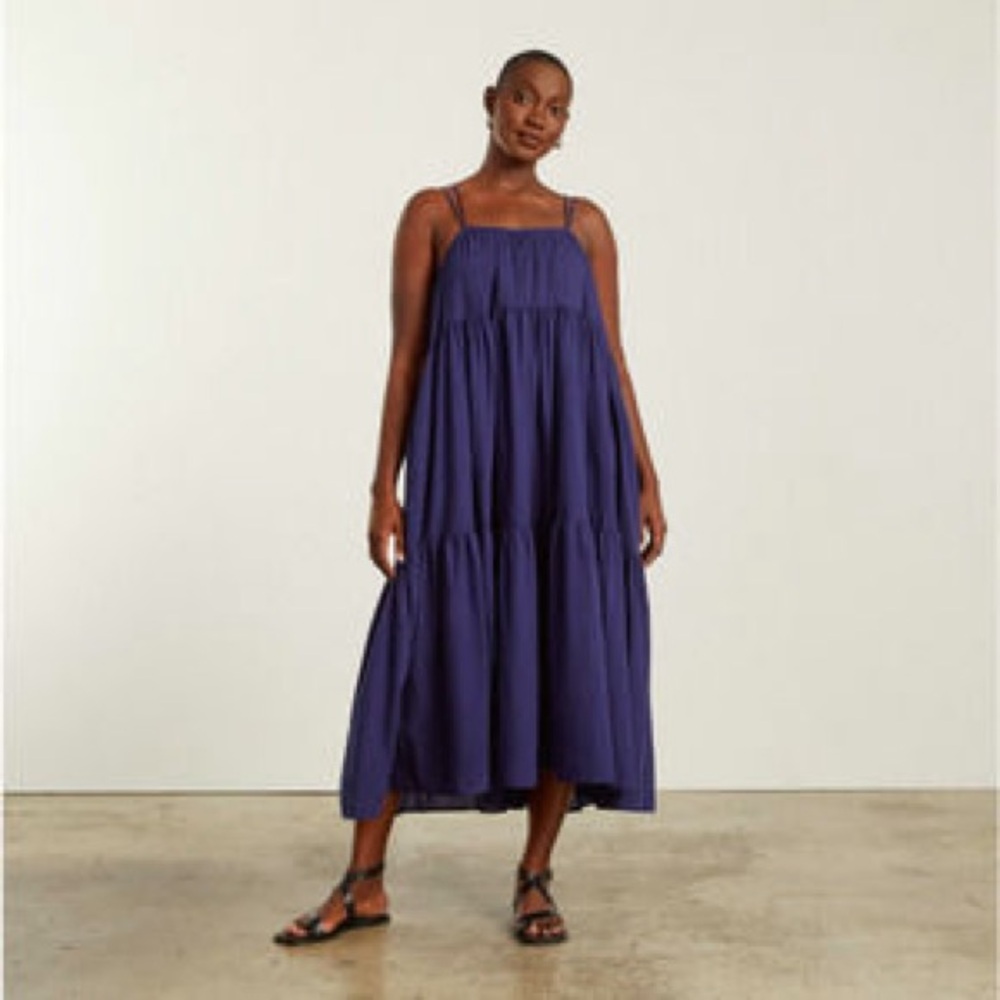 EUC EVERLANE // Billow Tiered Maxi Dress
